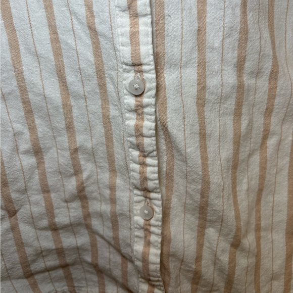 Aerie - Summery Lightweight Pool-To-Party Linen Blend Cover Up Shirt in Size S - Picture 8 of 9